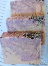 Load image into Gallery viewer, Lavender Apple Goat Milk &amp; Shea Soap