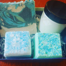 Load image into Gallery viewer, Menthol Infused Shower Steamer